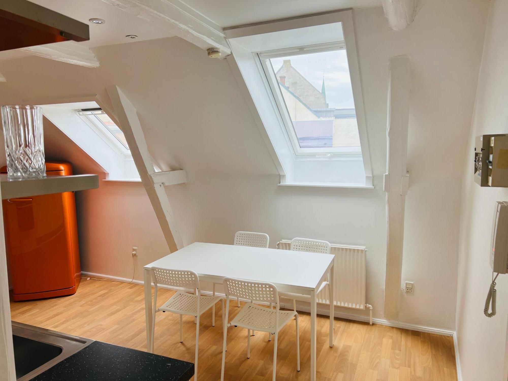 Lovely 1 Room Apartment Aarhus C Zewnętrze zdjęcie